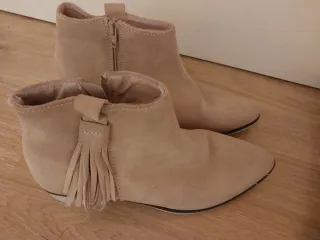 Botines camel T.38 mujer