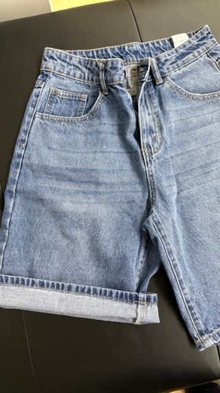 Pantalón vaquero corto azul