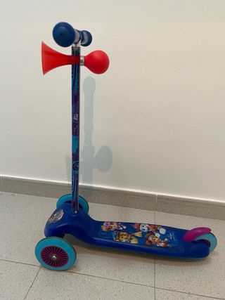 Patinete Patrulla Canina 3 Ruedas Con Caja