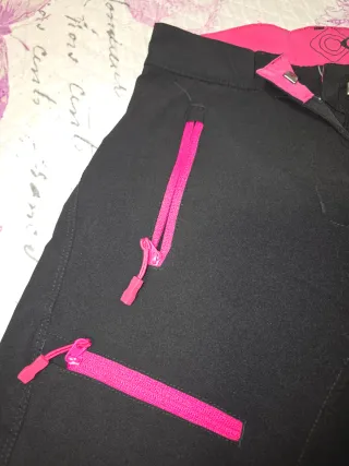 Pantalon marca IZAS nunca se ha usado