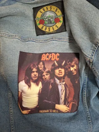 Chaqueta vaquera con parches