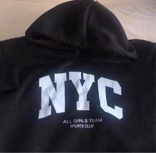 Sudadera Negra NYC