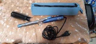 Planchas con funda protectora rizador de pelo azul