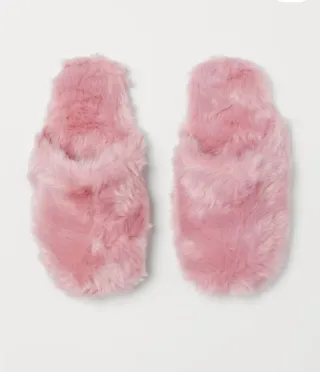 Zapatillas de pelito rosa SIN ESTRENAR