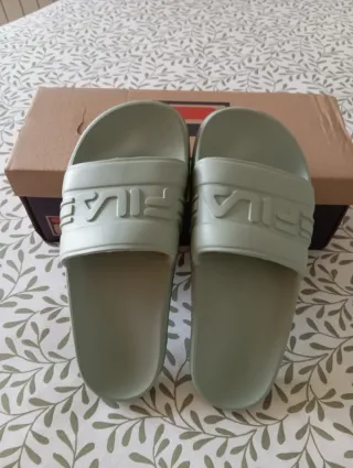 Chanclas Fila JetSpeed Talla 37 Verde clarito.