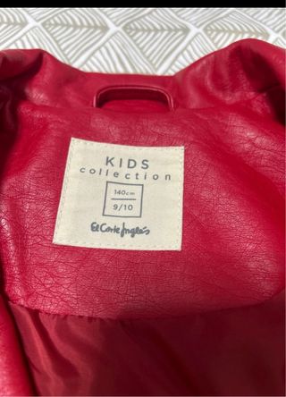 Chaqueta polipiel roja niña