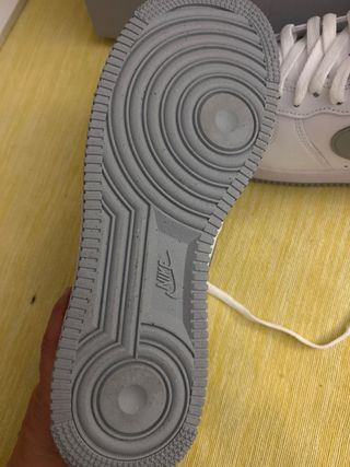 Nike Air Force 1 Blancas y Grises