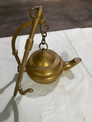 Lampada a olio in ottone