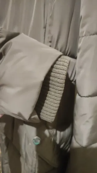 Piumino donna con cappuccio e pelliccia