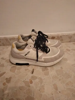 Zapatillas Lois Jeans Gris y Blanco