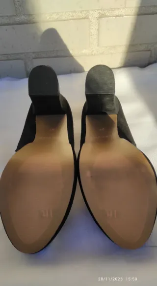 Zapatos de Lefties talla 37