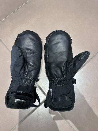 Guantes de nieve negros