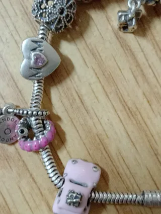 Pulsera Pandora Plata con Charms,casi compla.plata