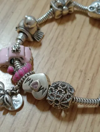Pulsera Pandora Plata con Charms,casi compla.plata