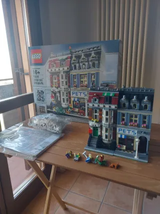LEGO Pet Shop 10218
