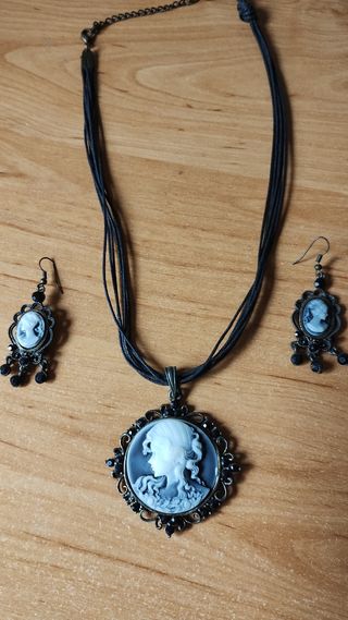 Conjunto Cameo Gótico Collar y Pendientes
