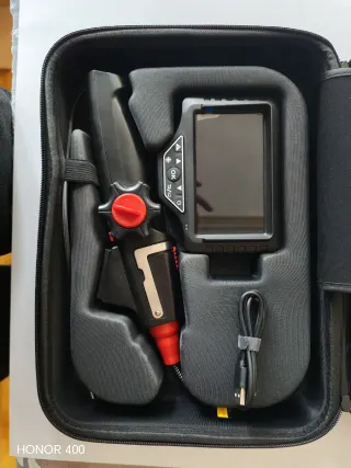 Boroscopio con pantalla