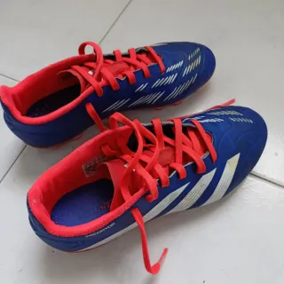Botas de fútbol Adidas Predator Talla 36