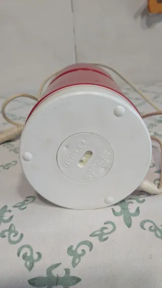 Molinillo Eléctrico Taurus Rojo Vintage