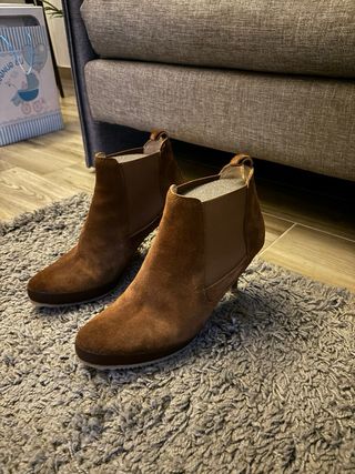 Stivaletti Pedro Garcia marroni scamosciato