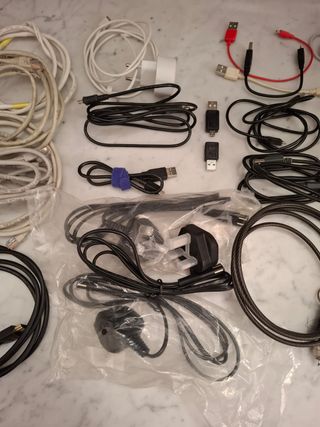 Cavi informatica-audio-video svuotacassetto