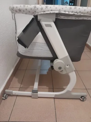 Culla per neonati con funzione relax elettrica