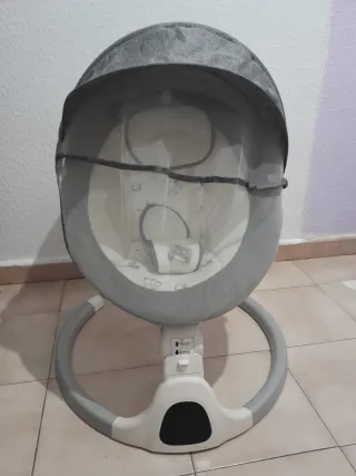 Culla per neonati con funzione relax elettrica