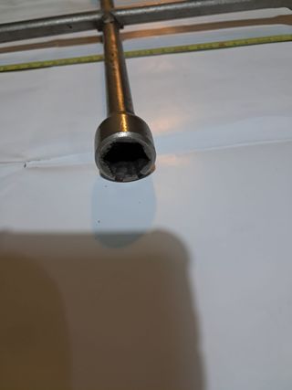 Chiave a croce per dadi