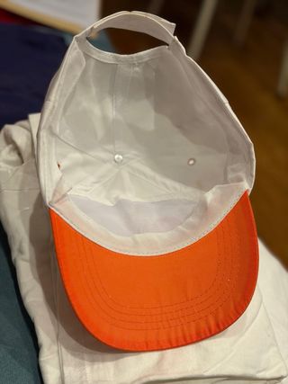 Cappello 1 Mobile bianco e arancione