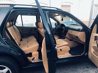 Mercedes-Benz ML 320