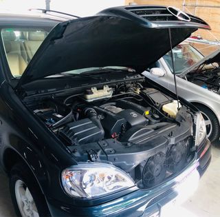 Mercedes-Benz ML 320