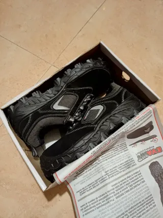 Zapatos de seguridad Cofra negros