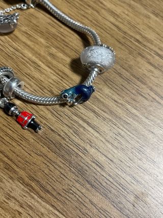 Pulsera Pandora con charms