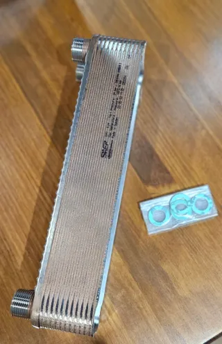 Intercambiador de placas SWEP E8Tx24 . NUEVO.