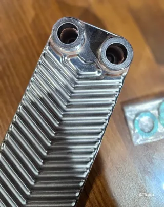 Intercambiador de placas SWEP E8Tx24 . NUEVO.