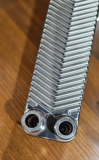 Intercambiador de placas SWEP E8Tx24 . NUEVO.