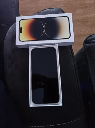 iPhone 14 Pro Max 256GB Oro 96% batteria