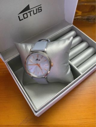 Reloj Lotus Mujer gris/plata con caja original