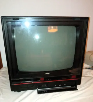 TV Philips Antigua Analógica Negra