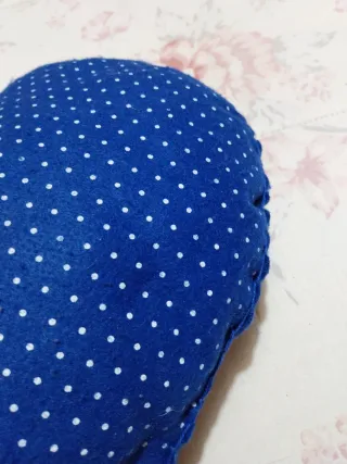 Cuscino a forma di cuore in pannolenci