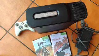 Xbox 360 120GB + Controller e Giochi