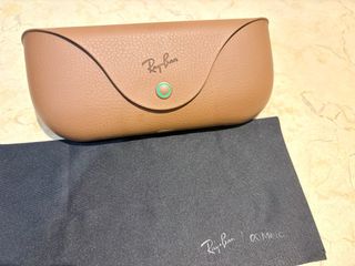 Estuche Ray-Ban Meta Marrón