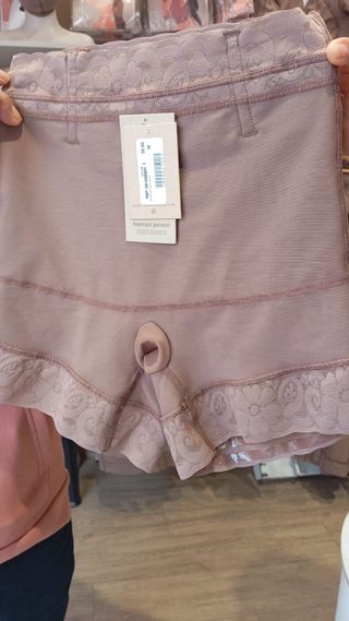 Faja Levanta Glúteos