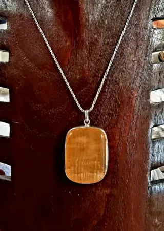 Colgante Ámbar y Plata con Cadena