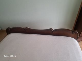 Dormitorio antiguo de madera