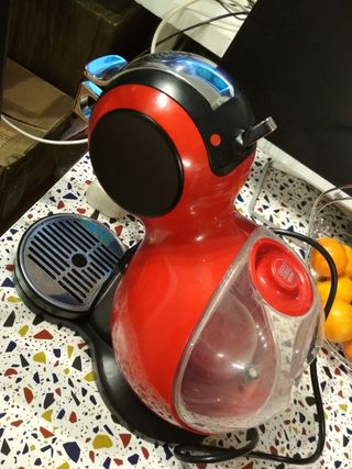 Cafetera Dolce Gusto Krups Roja