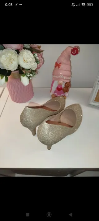 Zapatos de fiesta dorados mujer