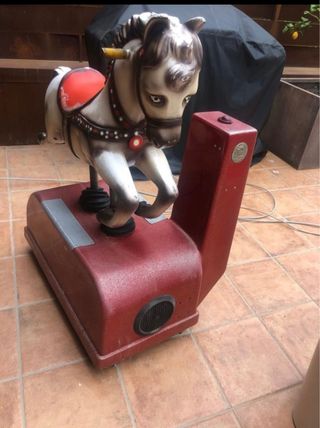 Caballo musical carrusel niños eléctrico