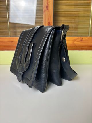 Bolso bandolera vintage negro triple compartimento