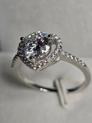 Anello con diamanti moissanite- 2ct